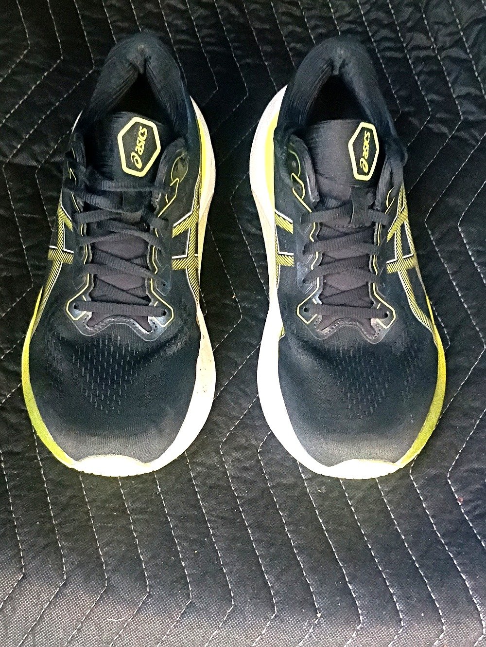 Asics Black with Neon Green Accent Men's Running Shoe