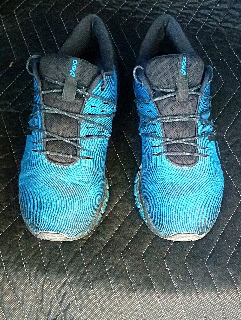 ASICS Men's Blue and Black Athletic Running Sneakers