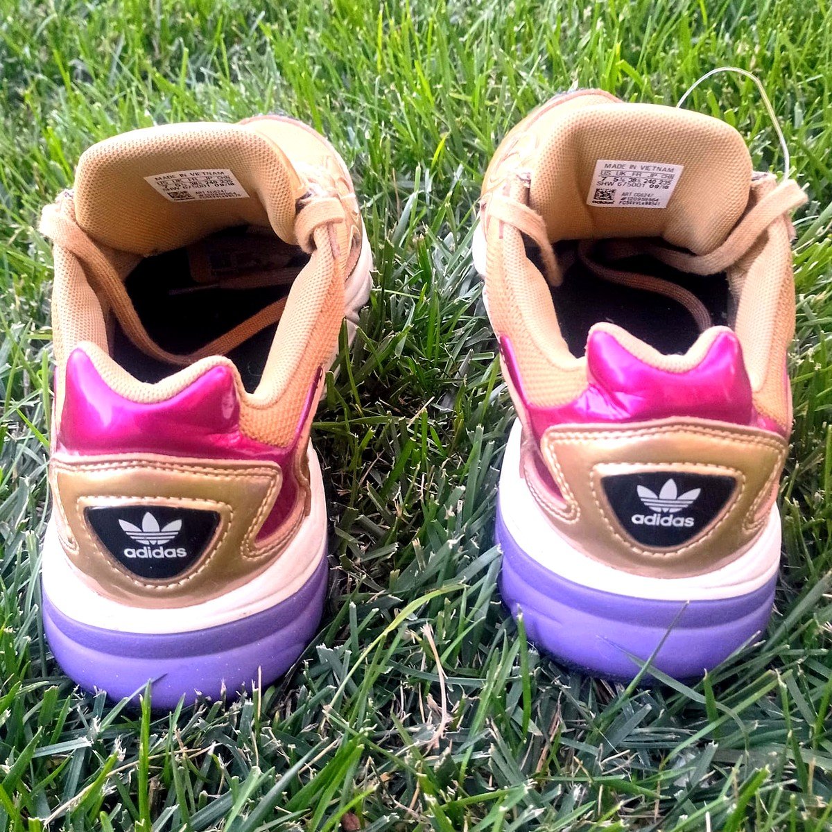 Adidas Falcon "Metallic Gold" – Chunky Dad Sneaker – Women's Size 7 - Image 5